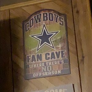 Meet your Posher, Ofelia